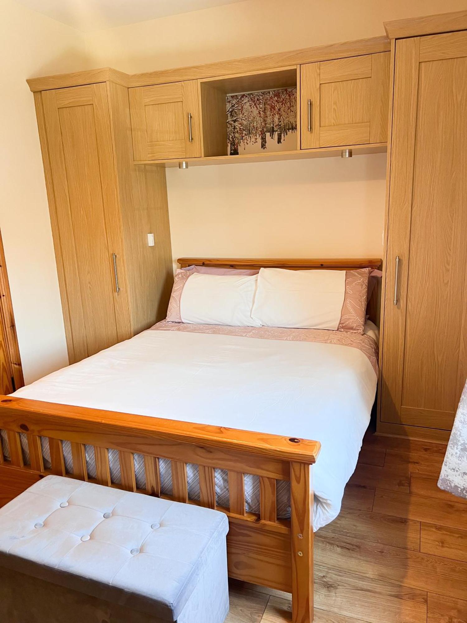 Kilcar Lodge ภายนอก รูปภาพ