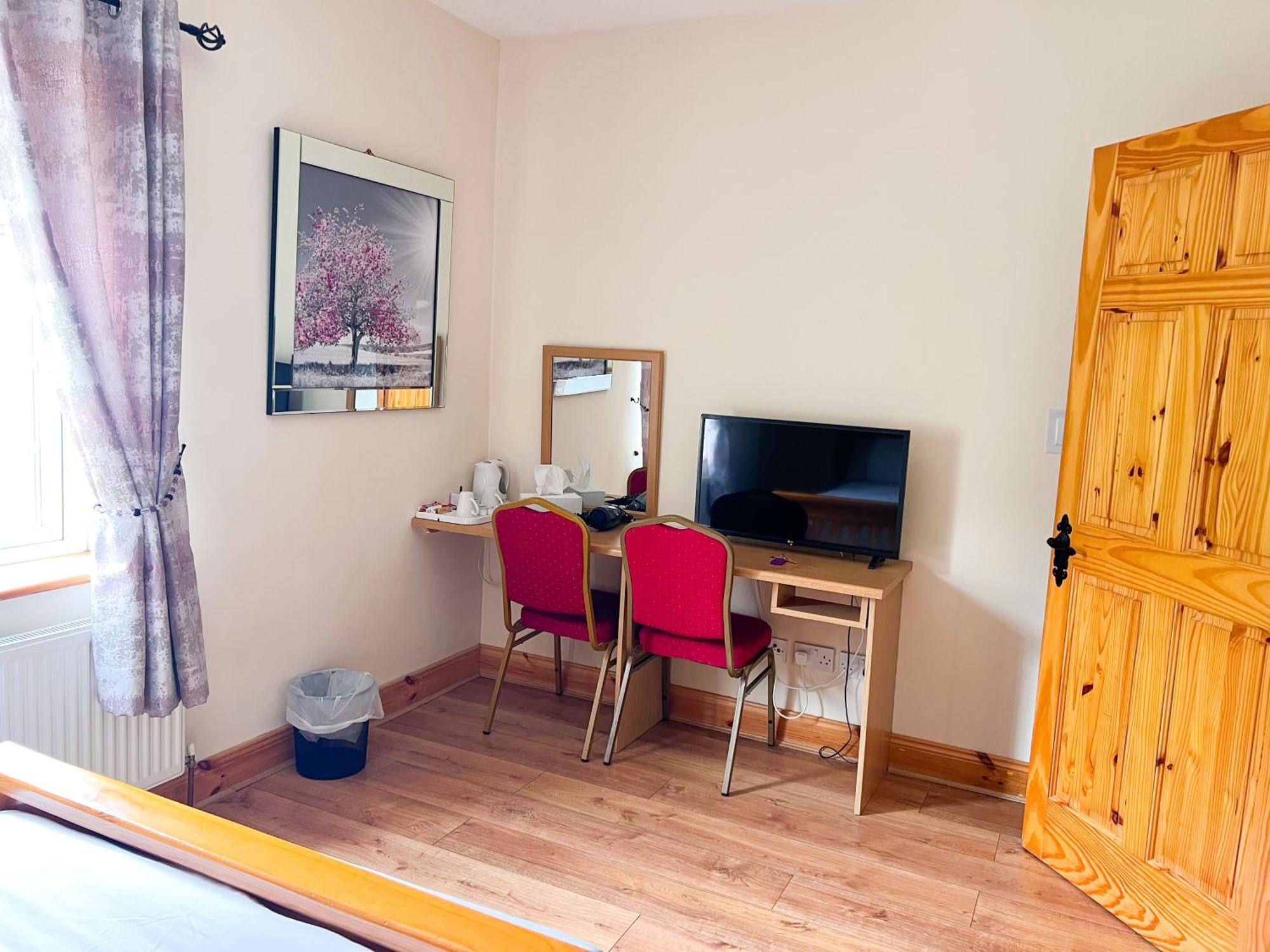 Kilcar Lodge ภายนอก รูปภาพ