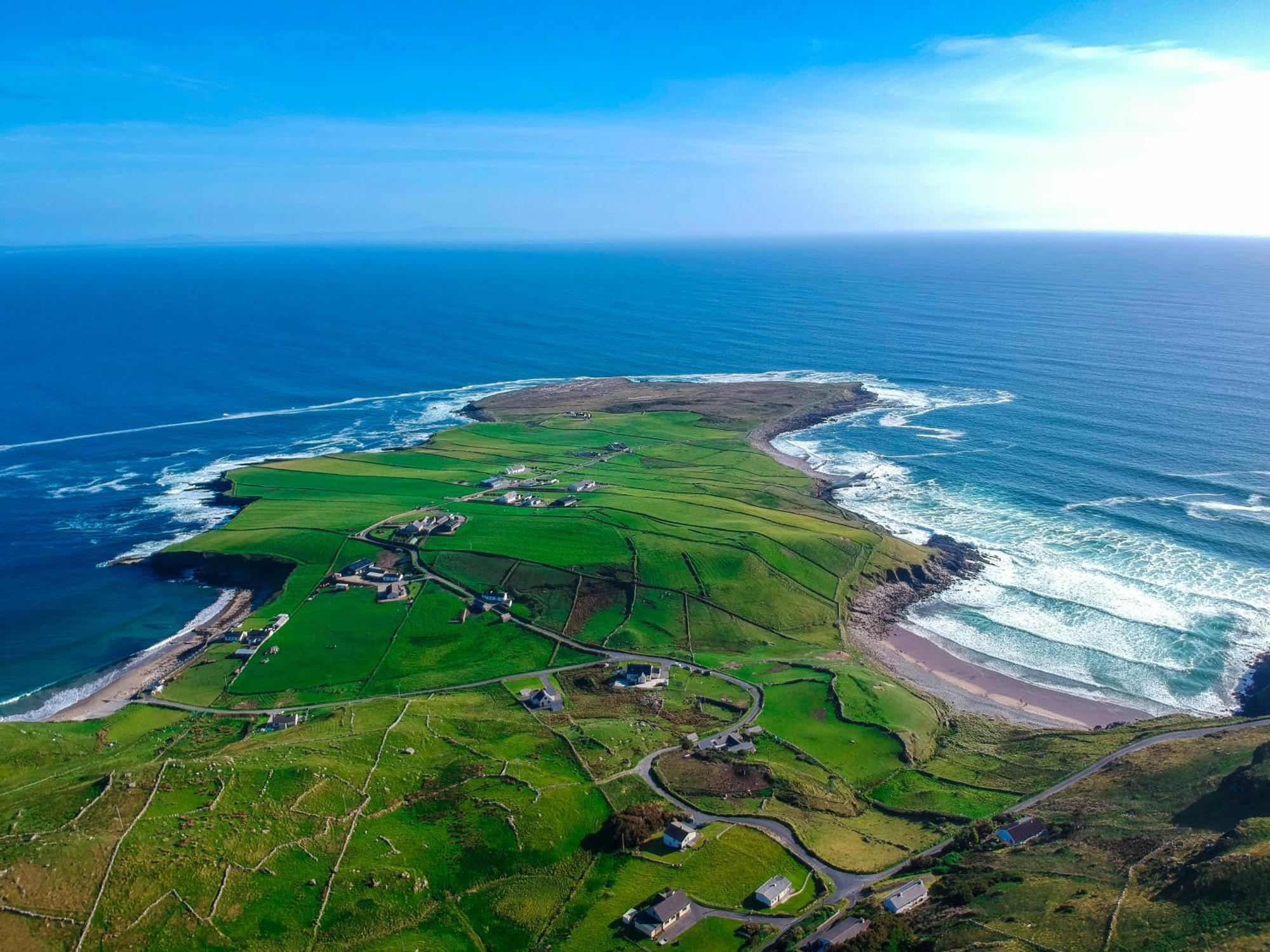 Kilcar Lodge ภายนอก รูปภาพ
